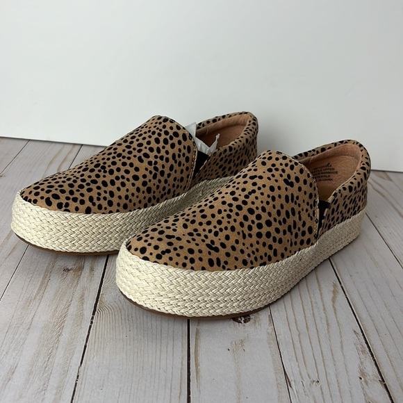 NEW Cheetah Print Slip Ons, Madeline Girl Killa, super cute! Size 8 - Picture 4 of 9